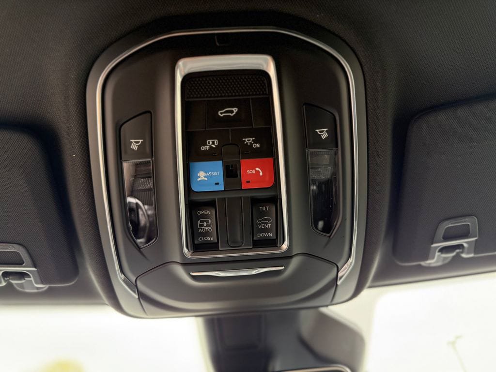 New 2026 Jeep Grand Cherokee 4WD image 27