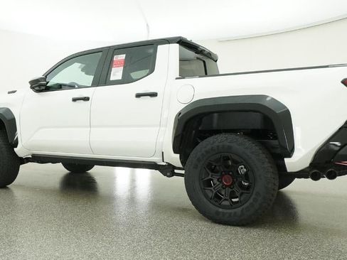 New 2026 Toyota Tacoma TRD Pro AWD/4WD image 20