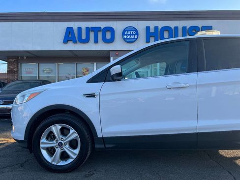 Used 2016 Ford Escape SE image 35