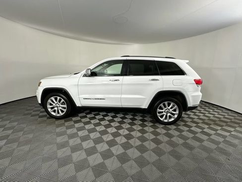 Used 2017 Jeep Grand Cherokee Limited w/ Luxury Group II AWD/4WD image 28