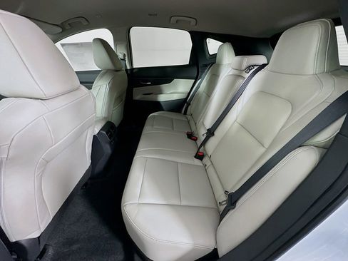 New 2026 Nissan Murano SV image 30