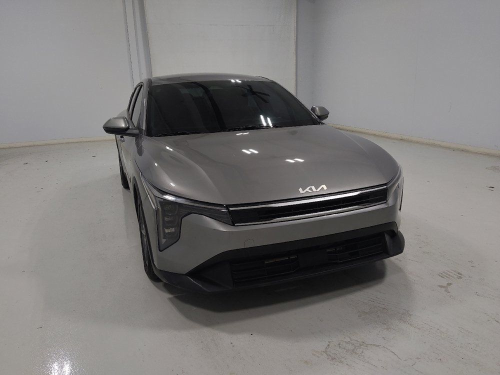 Used 2025 Kia K4 FWD image 14