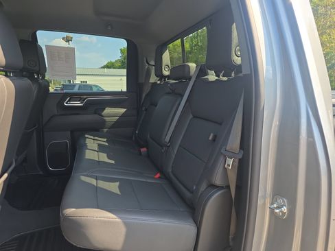 Used 2025 Chevrolet Silverado 2500 LT w/ Trail Boss Package AWD/4WD image 23