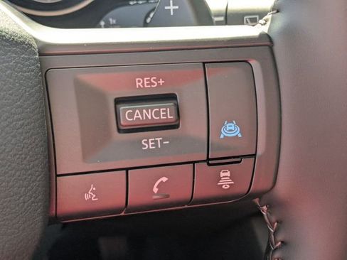 New 2026 Nissan Rogue SV FWD image 18