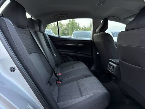 Used 2025 Toyota Camry LE FWD image 15