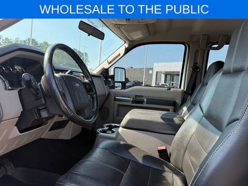 Used 2009 Ford F250 FX4 AWD/4WD image 4