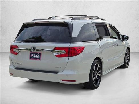 Used 2018 Honda Odyssey Elite image 5