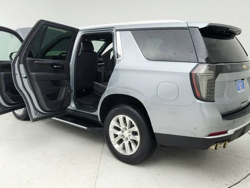 Certified 2025 Chevrolet Tahoe Premier RWD image 11