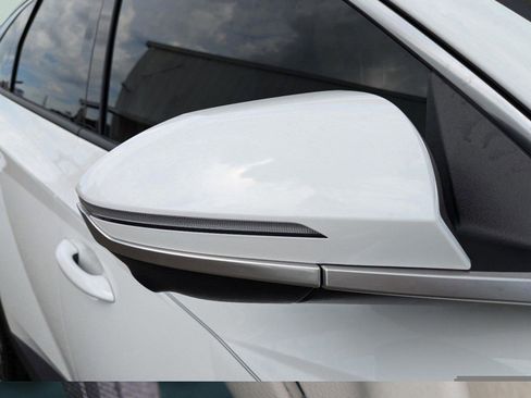 New 2026 Hyundai Tucson Limited FWD image 15