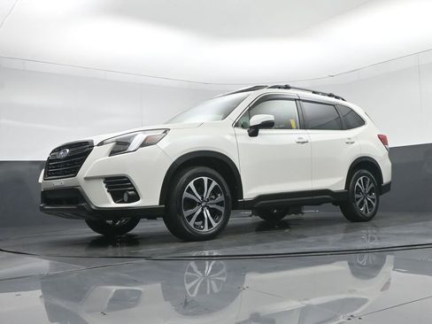 Used 2022 Subaru Forester Limited image 56
