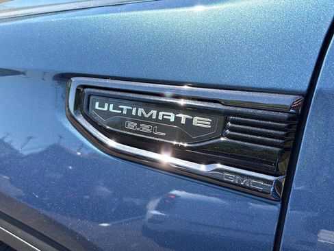 Used 2024 GMC Sierra 1500 Denali Ultimate AWD/4WD image 10