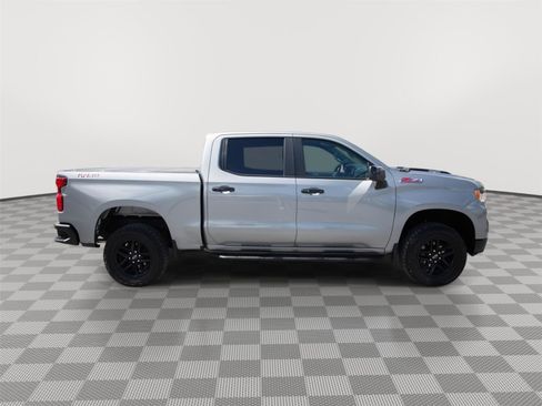 Used 2023 Chevrolet Silverado 1500 LT Trail Boss AWD/4WD image 4