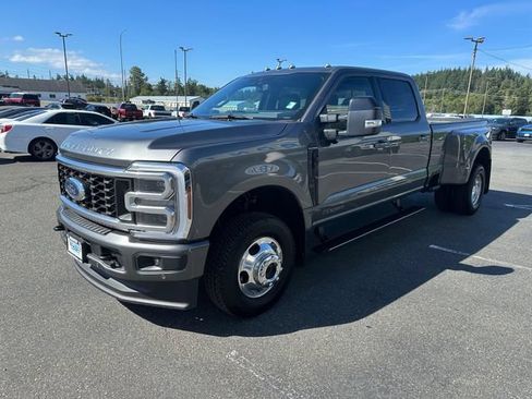 Used 2026 Ford F350 Platinum AWD/4WD image 6