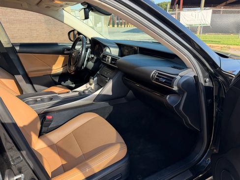 Used 2020 Lexus IS 300 w/ Accessory Package 2 RWD image 8