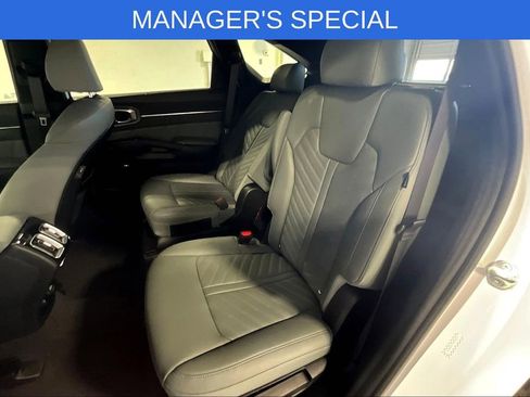 New 2025 Kia Sorento SX Prestige w/ Sage Leather Package image 8