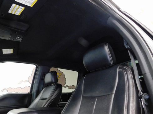 Used 2019 Ford F150 Lariat image 40