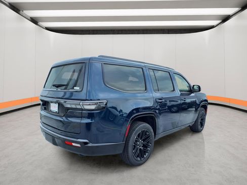 New 2026 Jeep Grand Wagoneer Limited AWD/4WD image 4