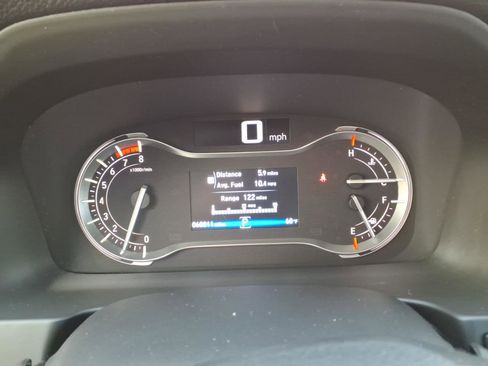 Used 2017 Honda Pilot Touring image 16