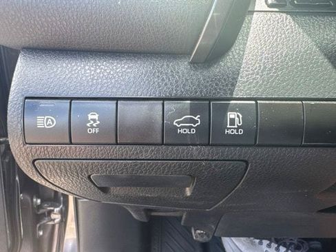 Used 2023 Toyota Camry SE FWD image 19
