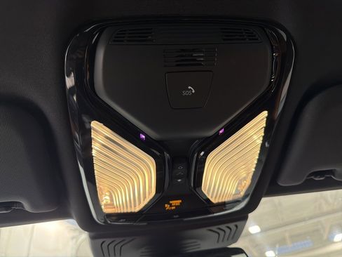 Used 2023 BMW X3 xDrive30i w/ Convenience Package image 24