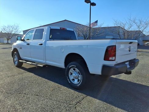 Used 2018 RAM 2500 Tradesman image 12