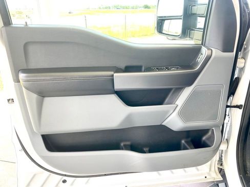 Used 2025 Ford F250 XLT AWD/4WD image 13