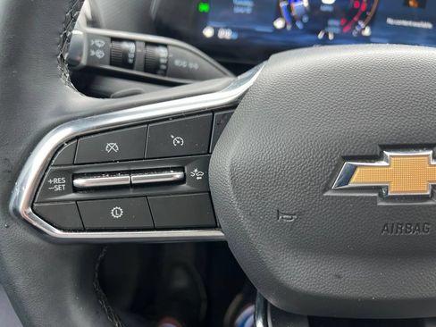 Used 2026 Chevrolet Equinox LT w/ Convenience Package II FWD image 10