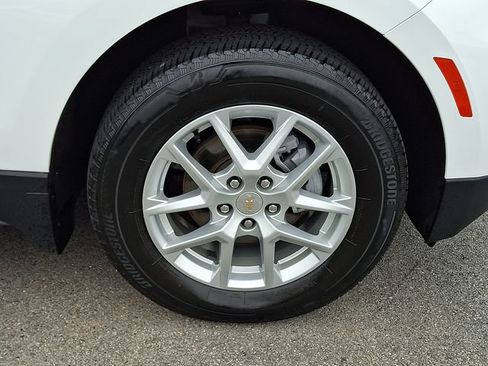 Used 2023 Chevrolet Equinox LT w/ LPO, Floor Liner Package AWD/4WD image 8
