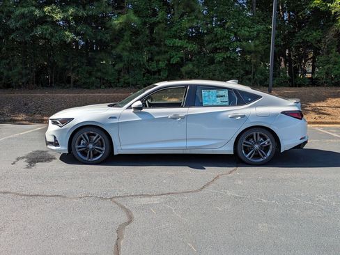 New 2025 Acura Integra A-Spec image 8