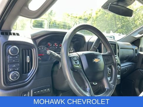Used 2024 Chevrolet Silverado 2500 W/T w/ WT Convenience Package AWD/4WD image 10