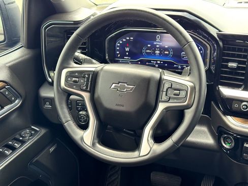 Used 2024 Chevrolet Silverado 1500 LT Trail Boss w/ Convenience Package II image 23
