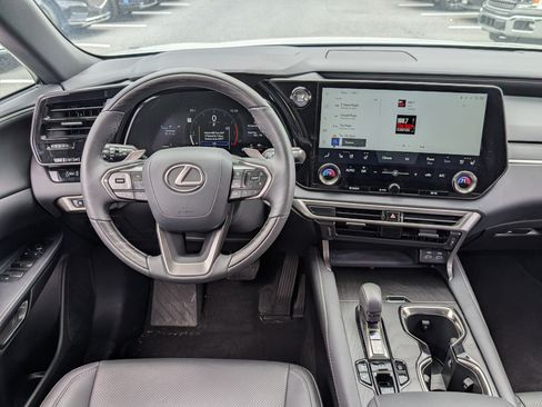 Certified 2025 Lexus RX 350 Premium AWD/4WD image 17