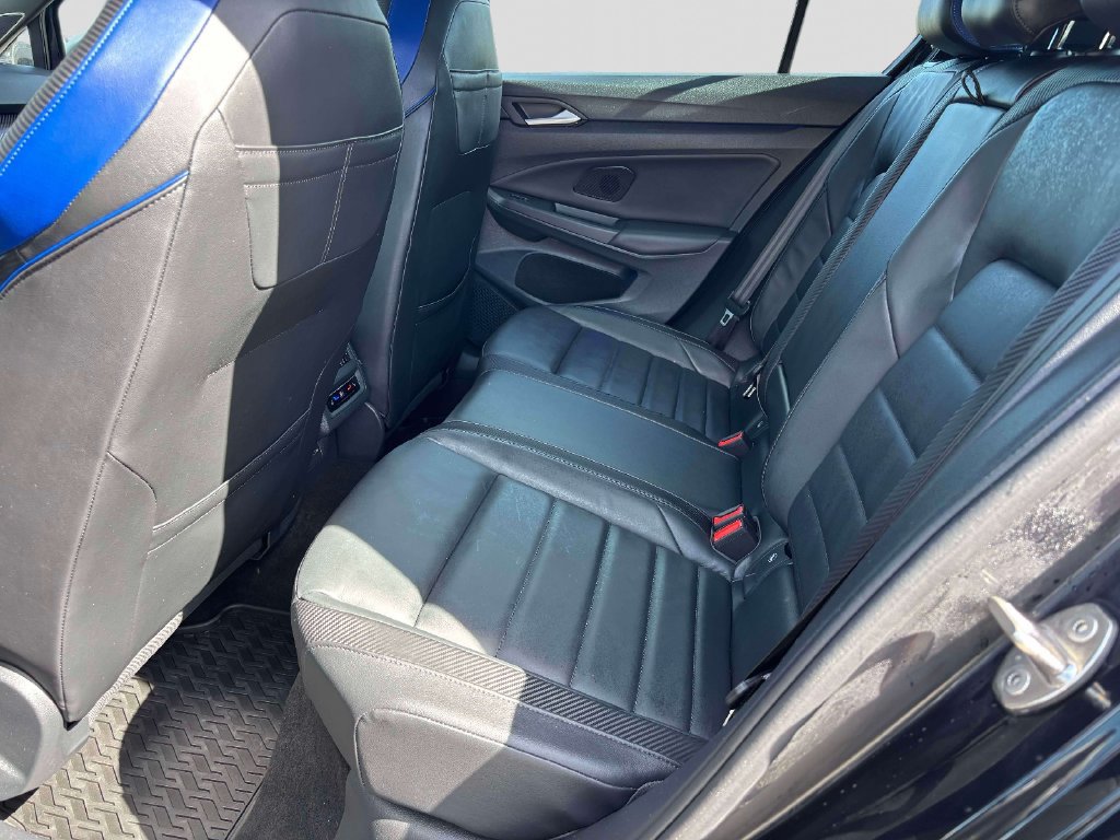 Used 2024 Volkswagen Golf R AWD/4WD image 11