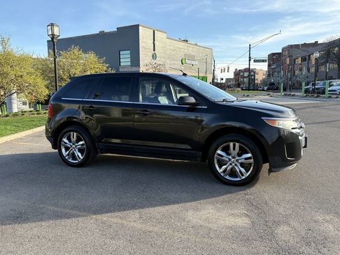 Used 2011 Ford Edge Limited w/ Canadian Touring Pkg FWD image 6
