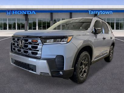 New 2026 Honda Pilot TrailSport