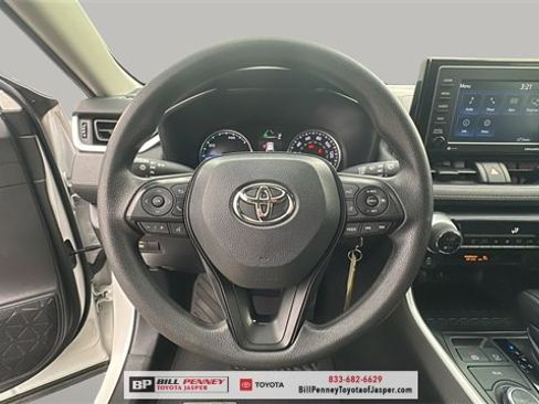 Used 2020 Toyota RAV4 LE image 16