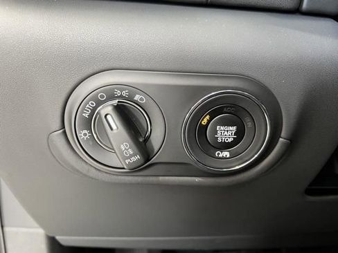 Used 2024 Maserati Levante Modena Ultima image 7