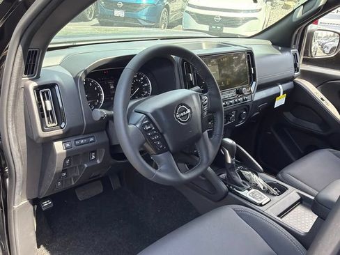 New 2026 Nissan Frontier SV AWD/4WD image 17