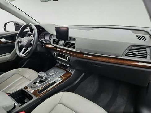Used 2018 Audi Q5 2.0T Premium Plus w/ Premium Plus Package AWD/4WD image 28
