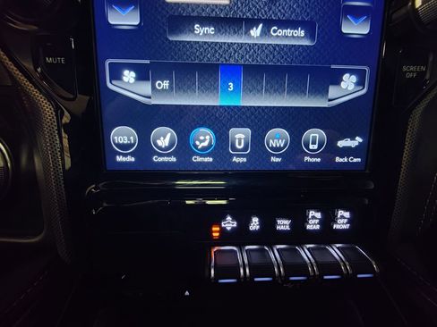 Used 2019 RAM 1500 Limited image 35