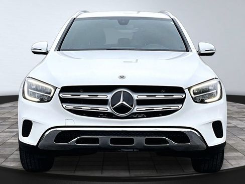 Used 2020 Mercedes-Benz GLC 300 4MATIC image 2
