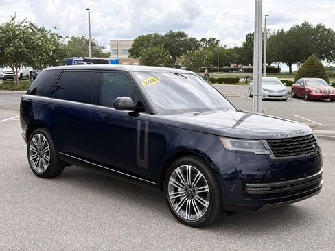 Used 2023 Land Rover Range Rover Long Wheelbase SE AWD/4WD image 7