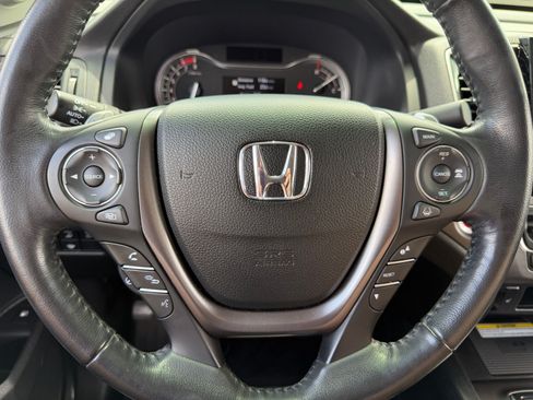Certified 2022 Honda Ridgeline RTL-E image 10