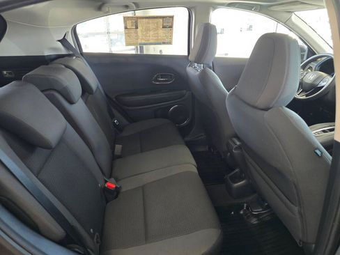Used 2022 Honda HR-V EX image 38