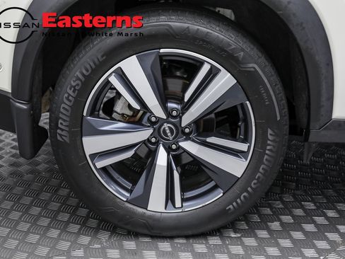 Used 2023 Nissan Rogue SL w/ SL Premium Package image 36