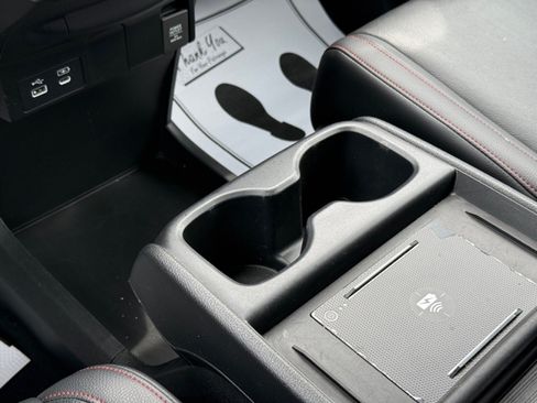 Used 2025 Honda Odyssey Sport-L image 18