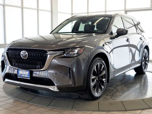 Certified 2024 MAZDA CX-90 Plug-In Hybrid w/ Premium Pkg image 4