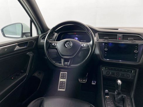 Used 2019 Volkswagen Tiguan SEL Premium R-Line AWD/4WD image 2