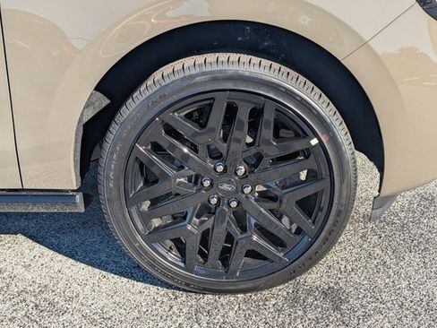 New 2026 Ford Expedition Max Platinum w/ Stealth Performance Package image 12