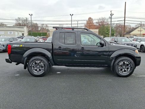 Used 2019 Nissan Frontier PRO-4X w/ Pro-4x Luxury Package image 13